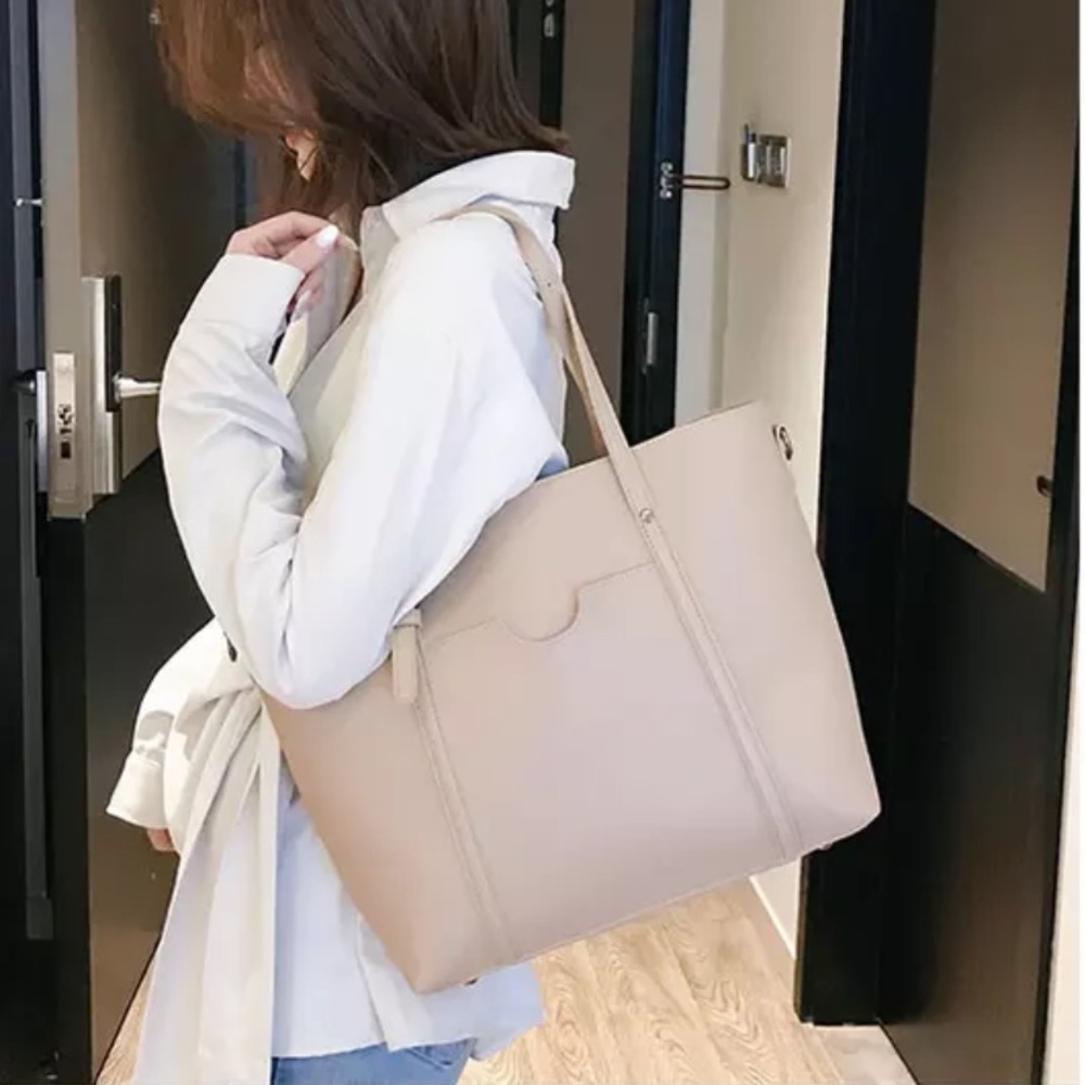 🔴🏷SALE 🆕EMELIEA Large Tote Shoulder Bag